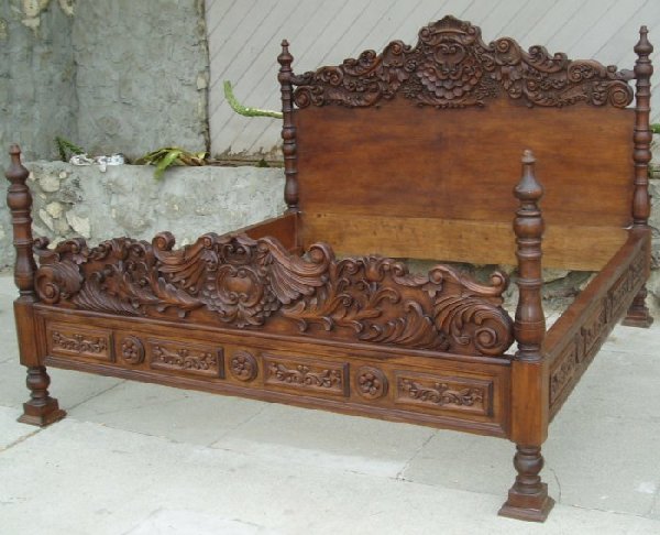 Old World Tuscan bedroom