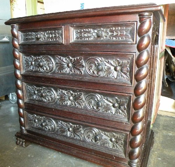 Old World Tuscan Bedroom furniture